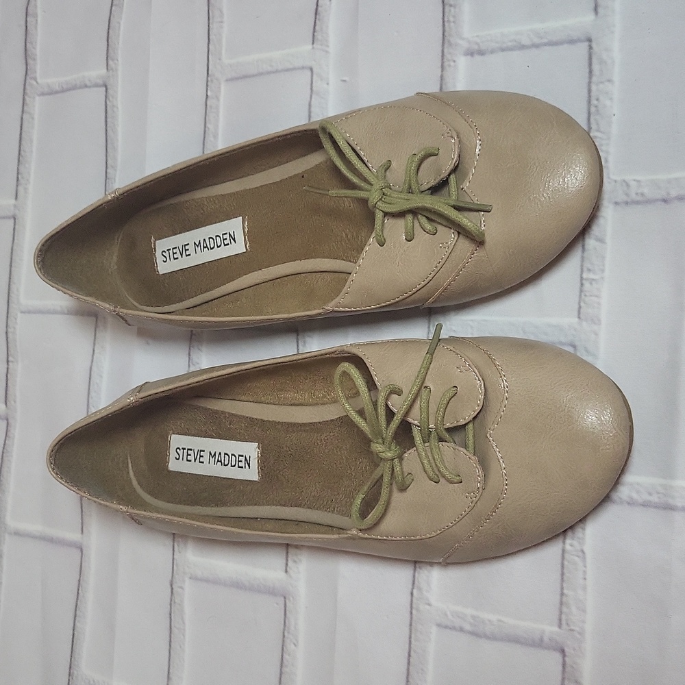 Steve Madden Tuxx Flats